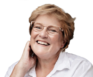 Trine Head Shot Color Kuttet