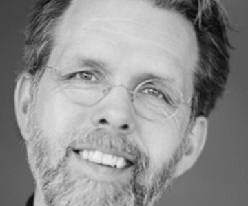 Hjalmar Kvam Person
