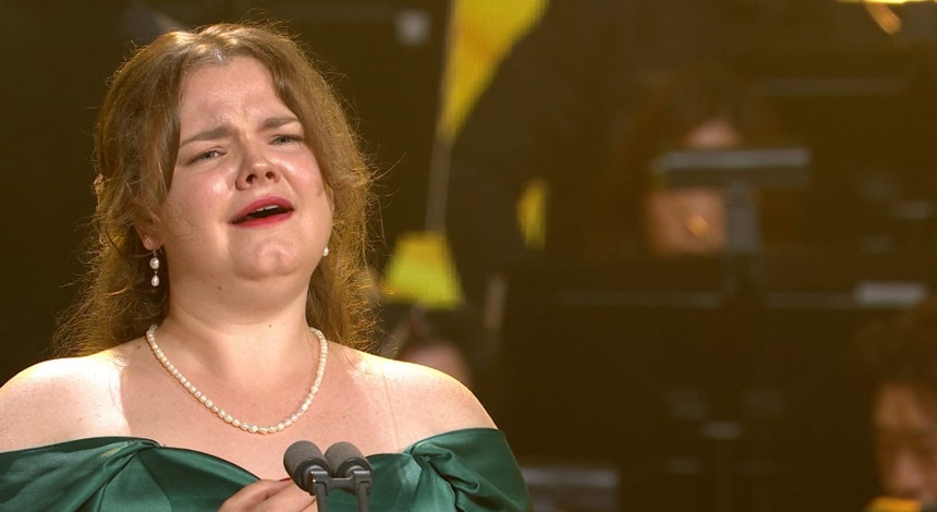 Hanne Marit Mordal Iversen under K-Gagok Superstar.