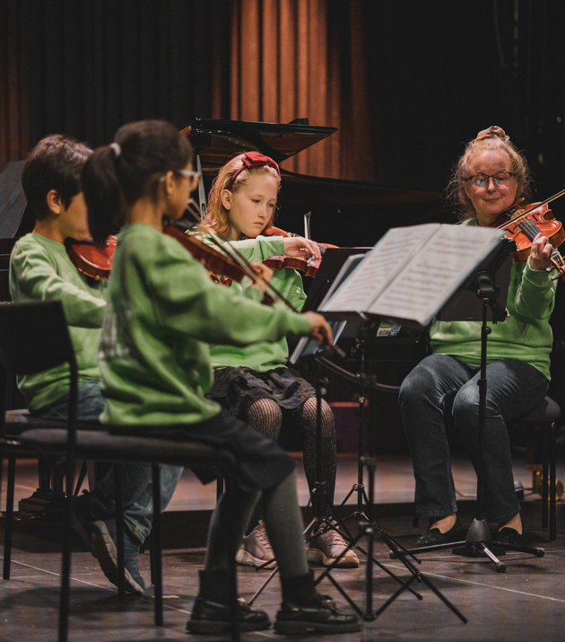 051025 GNIST Foto Arina Karbovskaya 070